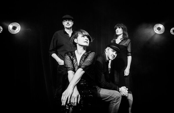 nouvelle_vague_15th_anniversary_acoustic