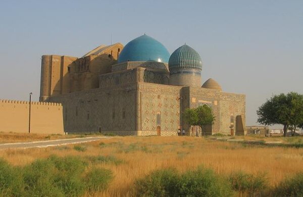 hazrat_e_turkestan_mausoleum_of_khwaja_ahmad_yasav