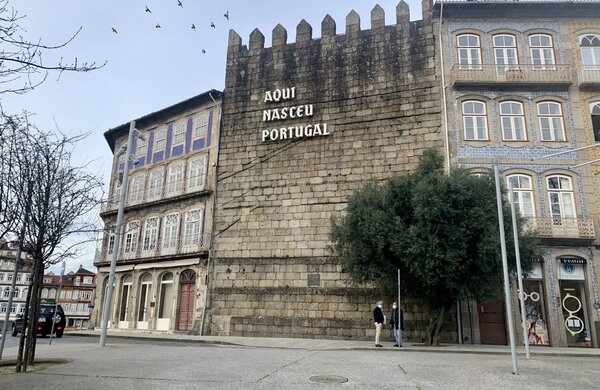guimaraes