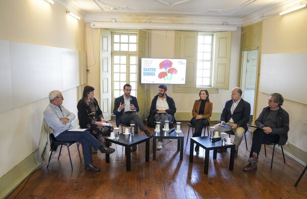 conf_imp_25_abril23_034