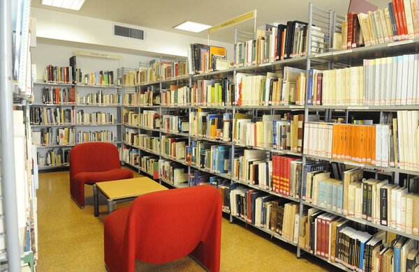 biblioteca_4852