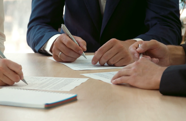 signing_of_contract_vnyijohvg_thumbnail_1080_01_2160051965