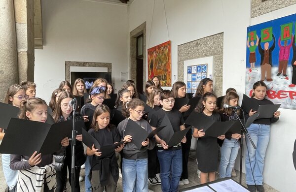 2024_10_25_momentos_de_abril_claustros_aetaipas_cmguimaraes_mariana_costa_20