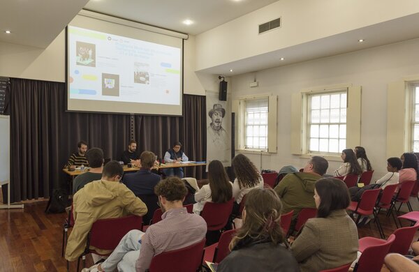 2024_10_19_conselho_municipal_da_juventude_biblioteca_municipal_raui_l_brandaio_nelson_felgueiras...