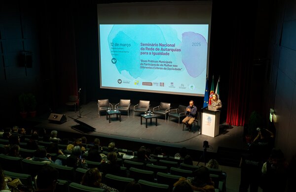 2025_03_12_seminairio_nacional_de_rede_de_autarquias_para_a_igualdade_ccvf_paula_oliveira_cm_guim...
