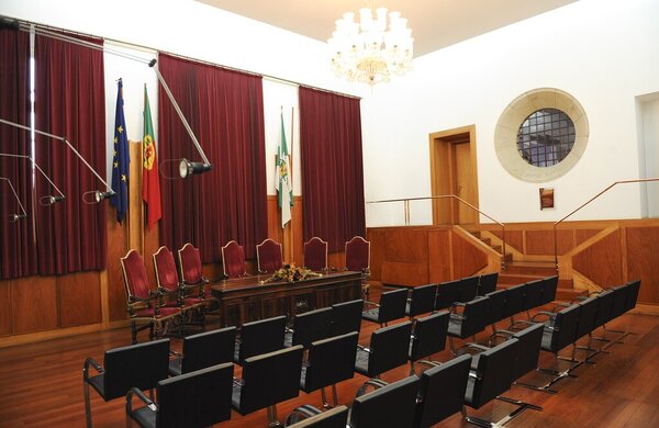 guimaraes_cmg_salao_nobre_1_1024_2500