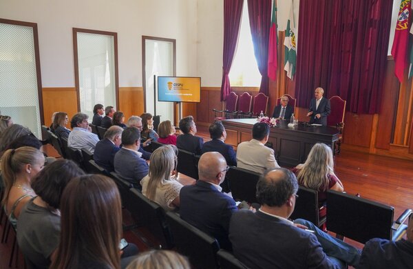 2025_09_29_apresentaci_ao_da_cespu__cmguimaraes_paulo_pacheco_44648