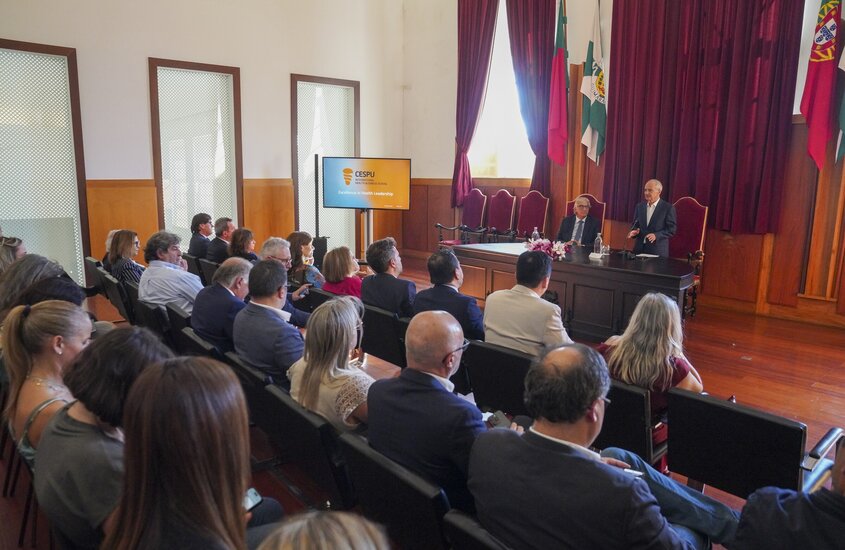 2025_09_29_apresentaci_ao_da_cespu__cmguimaraes_paulo_pacheco_44648