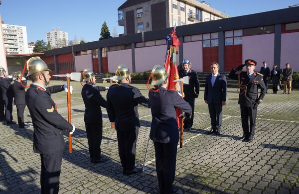 2025_12_13_bombeiros_voluntai_rios_de_guimaraies_nova_viatura_e_novos_bombeiros_cmguimaraes_paulo...