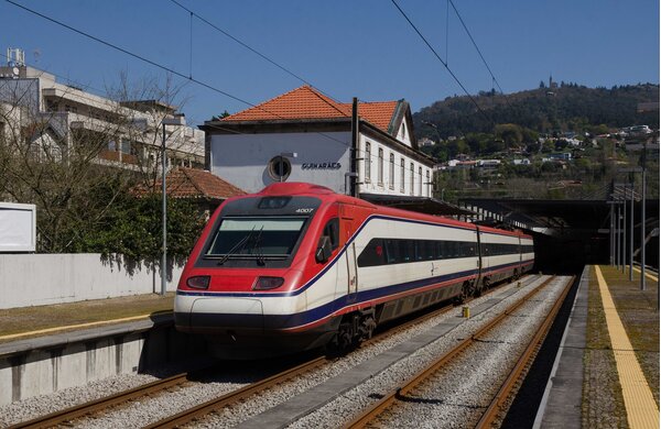 alfa_na_esta__o_de_guimar_es___c_pia