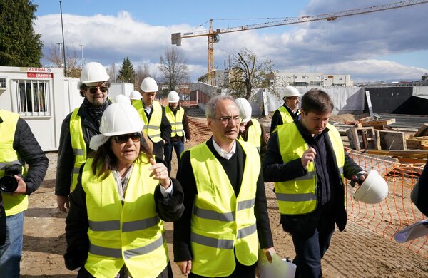 visita_obras_esc_eb_23_taipas_18c04428_small