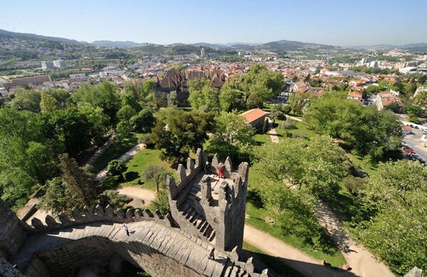 guimaraes