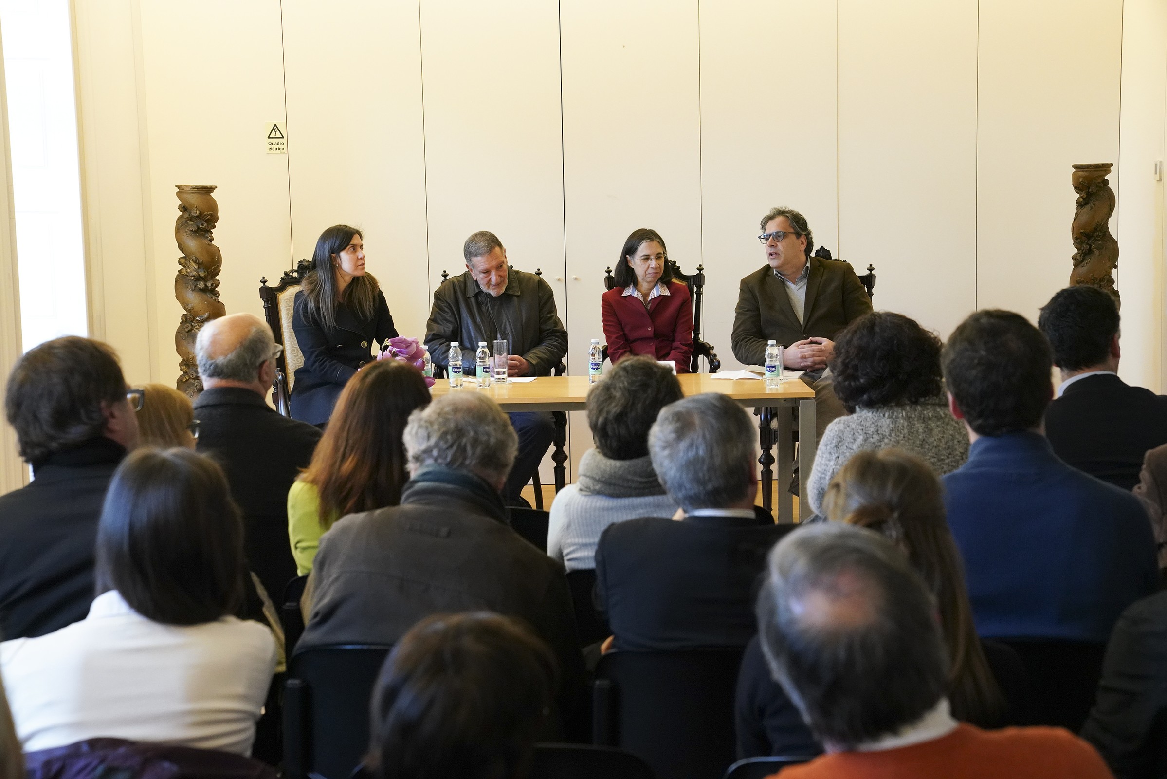 ap_livro_logo_a_noite_no_jeronimo18c05445