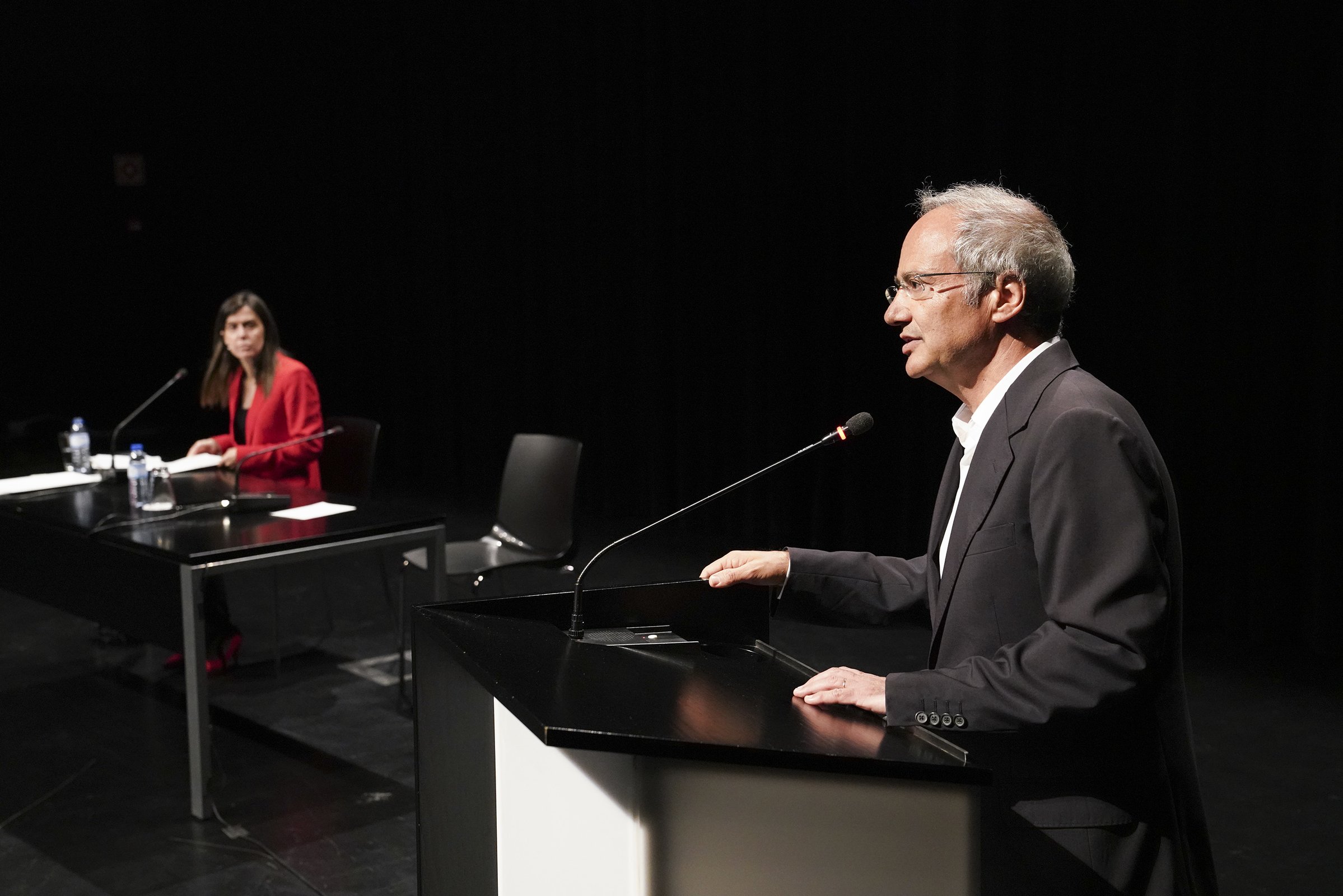 assinatura_contratos_acao_social18c04215