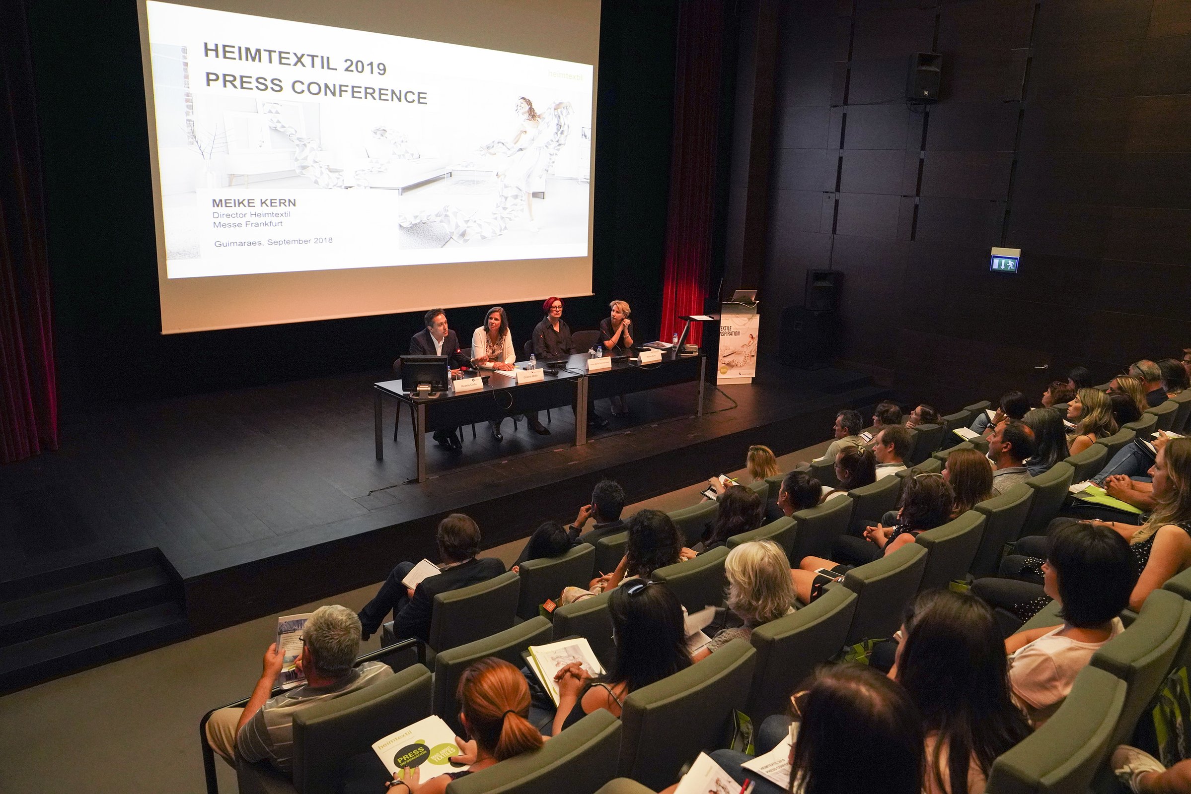 conf_heimtextil_18c00733