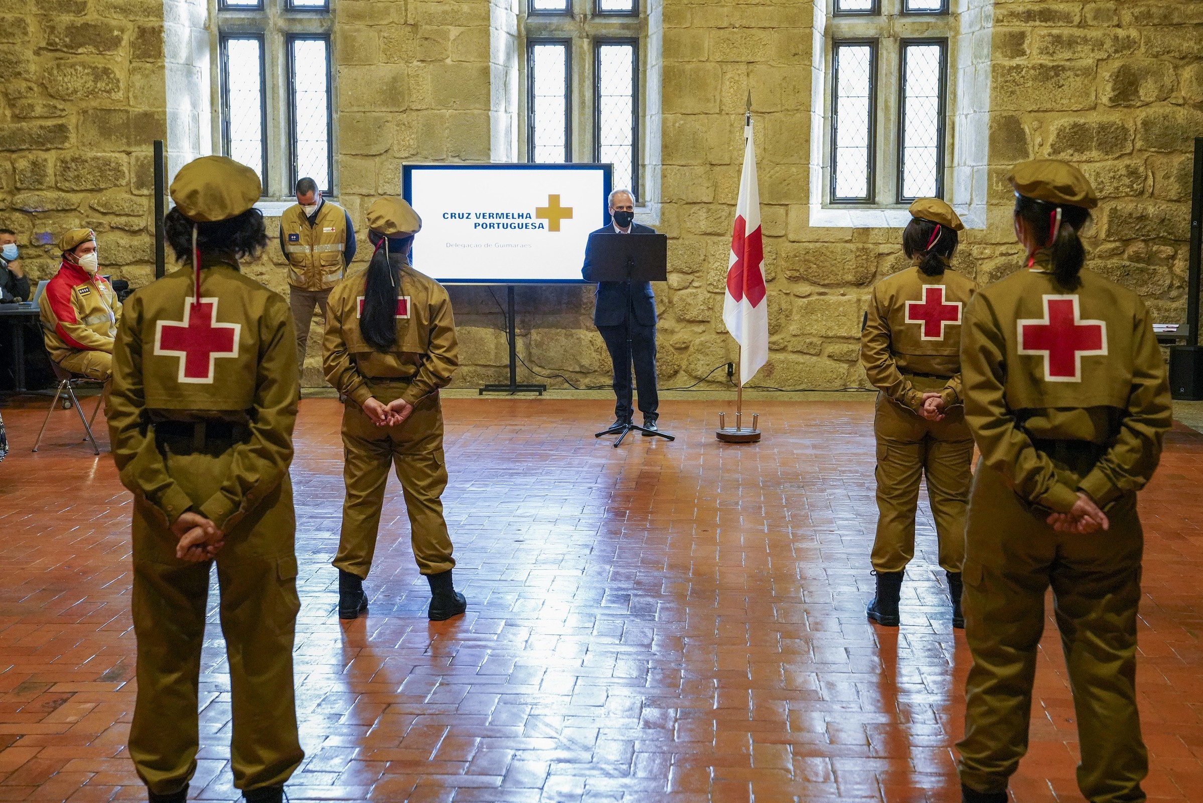 guimaraes_cruz_vermelha
