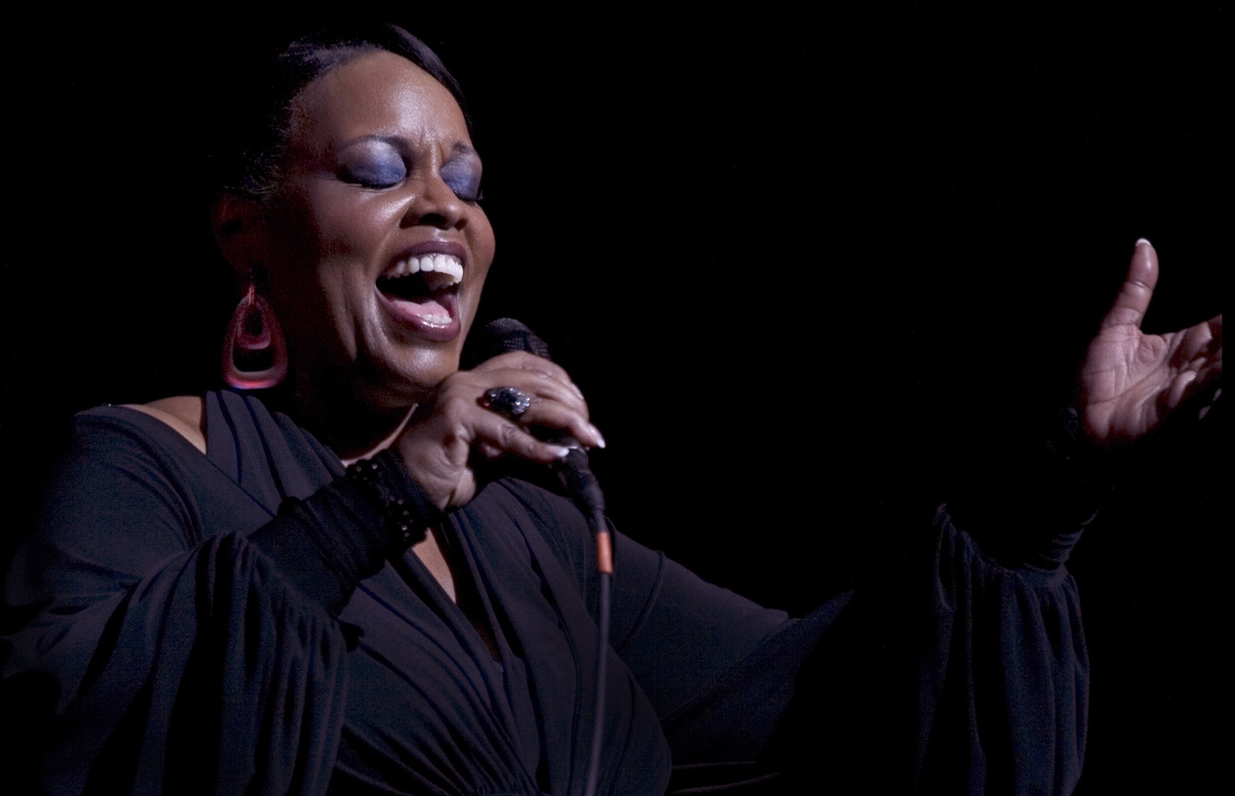 diannereeves_live1_byandrzejliguz