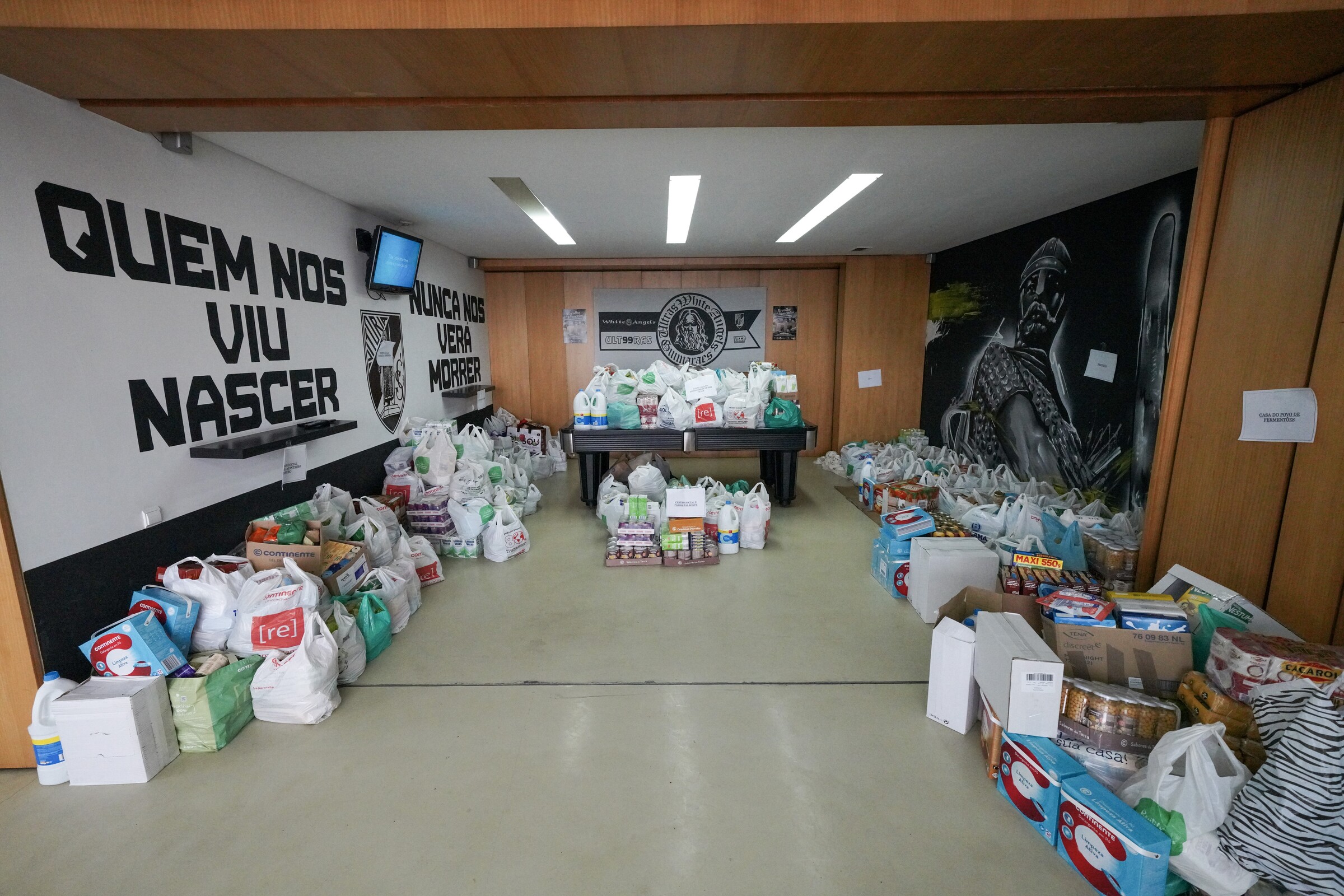2025_01_13_campanha_solidai_ria___entrega_bens_alimentares_white_angels__paula_oliveira__cmguimar...