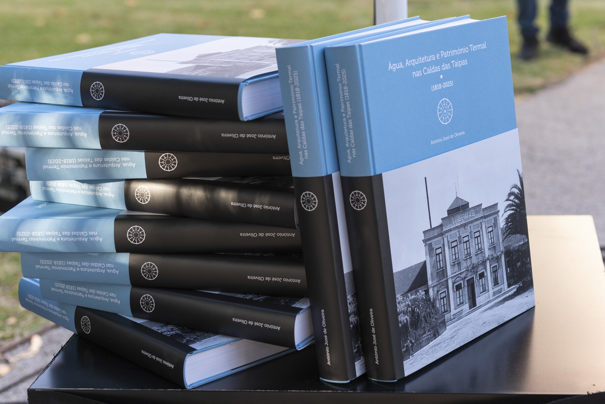2025_09_26_lancamento_livro_40_anos_taipas_turitermas_domingos_braganca_cmguimaraes_francisco_gue...