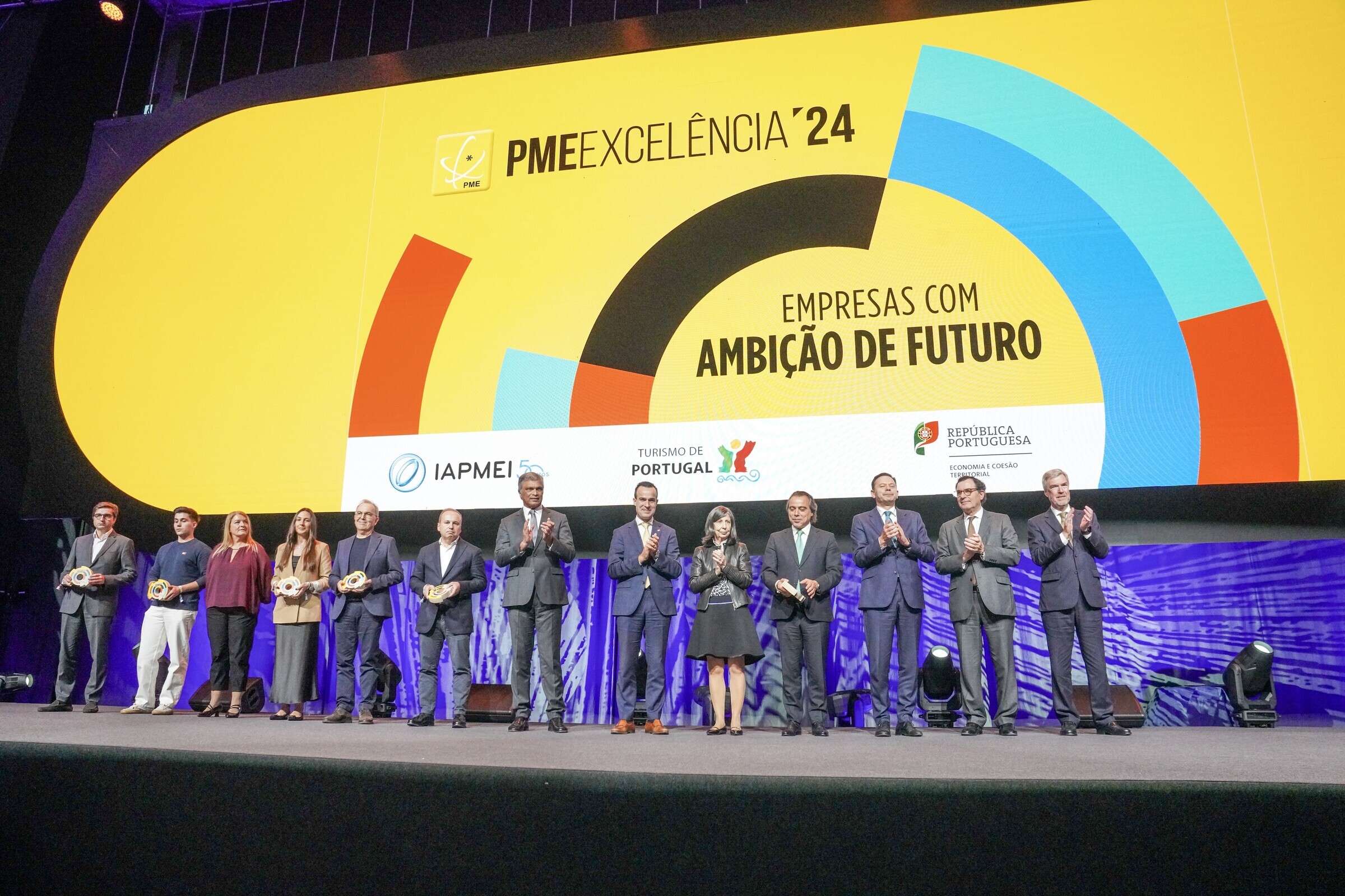 2025_11_20_cerimoi_nia_pme_excelei_ncia_2025_cmguimaraes_paulo_pacheco_29579
