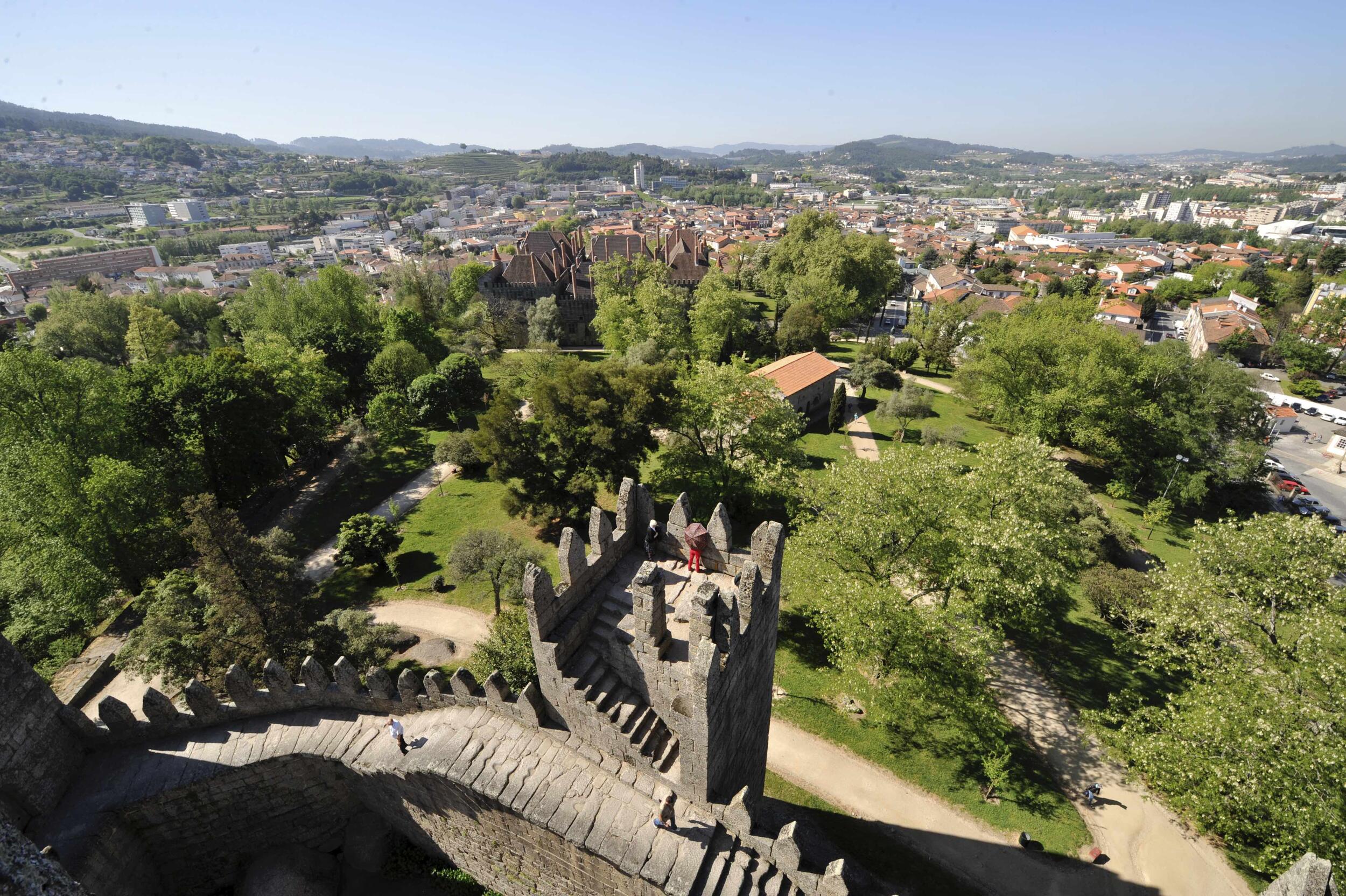 Câmara Municipal de Guimarães apresenta “Portal do Migrante”