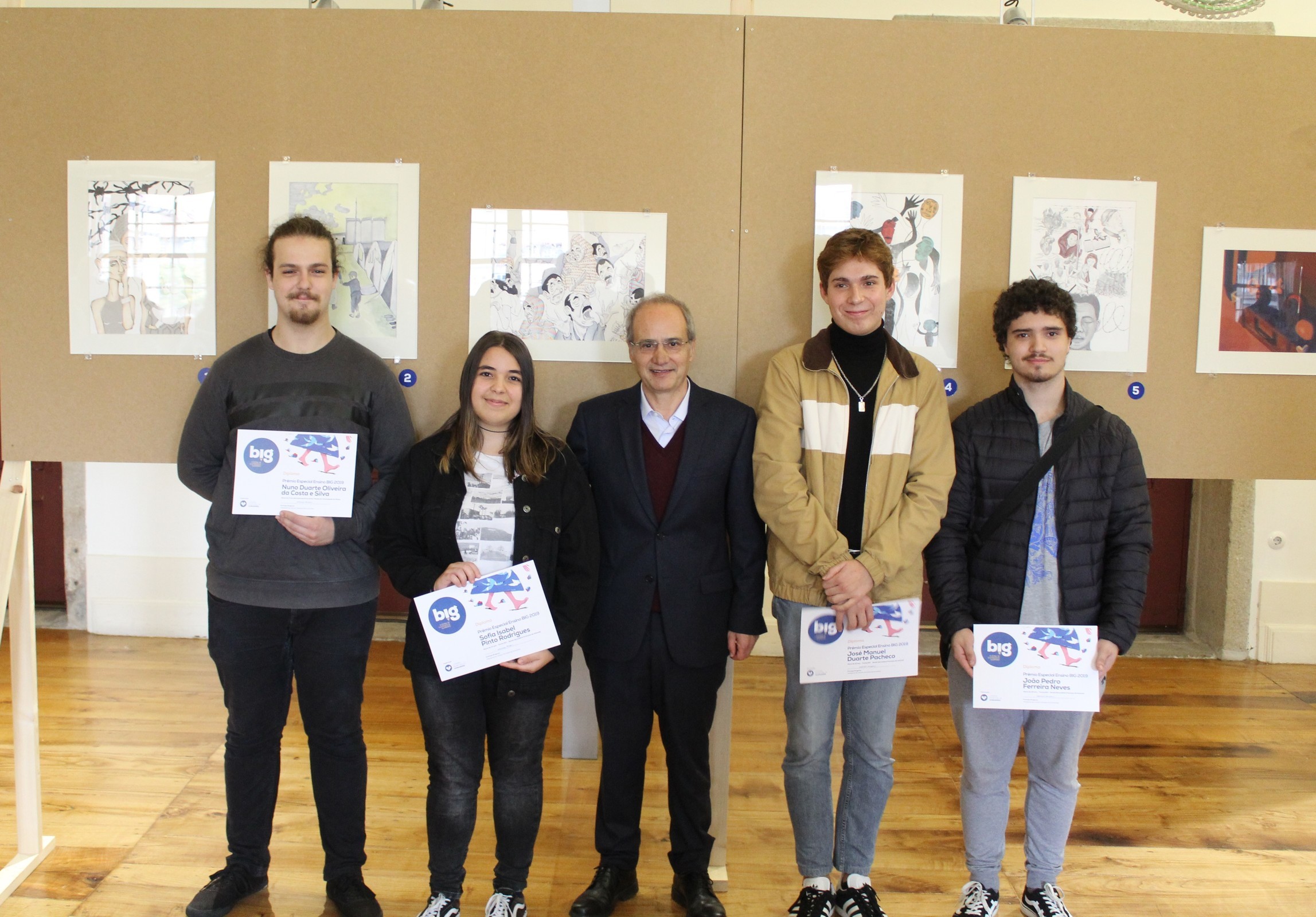 Domingos Bragança entregou Prémio Especial BIG Ensino 2019 a alunos vimaranenses