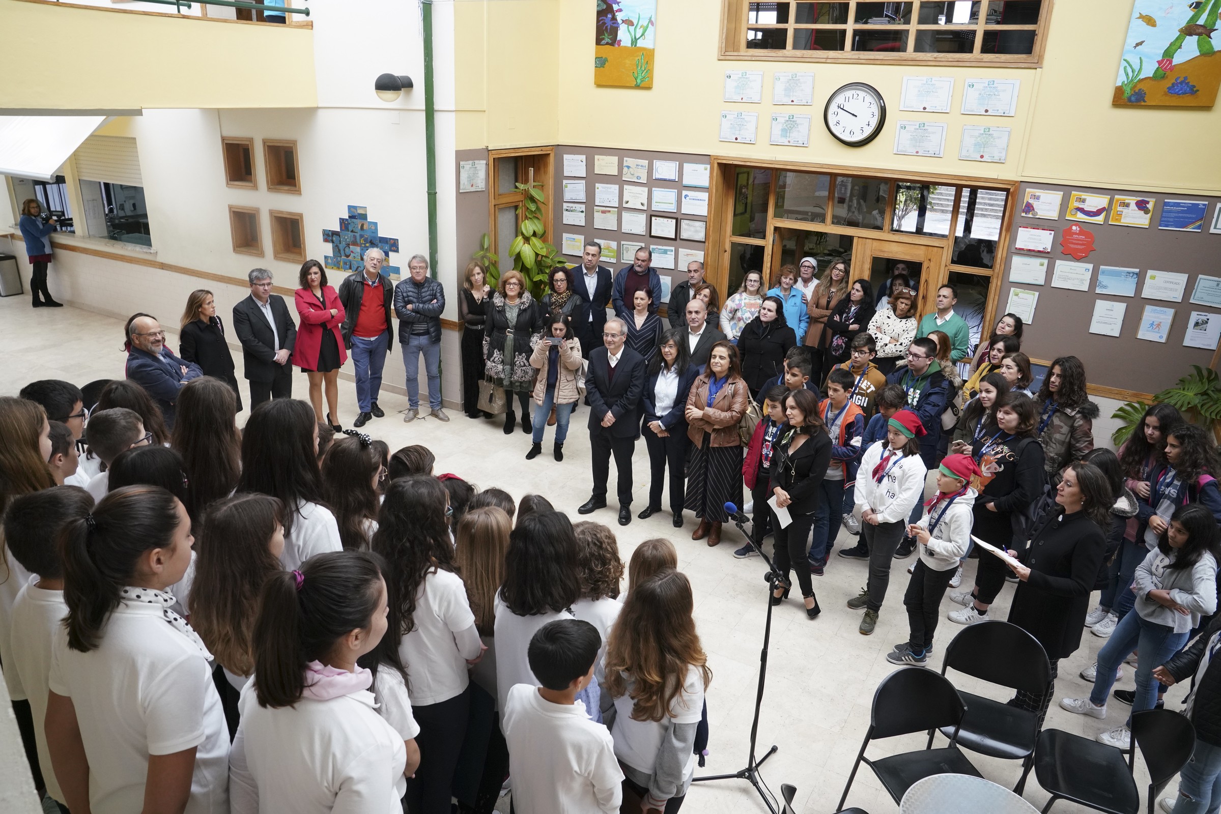 Escola Virgínia Moura assinalou esta quinta-feira o 25.º aniversário