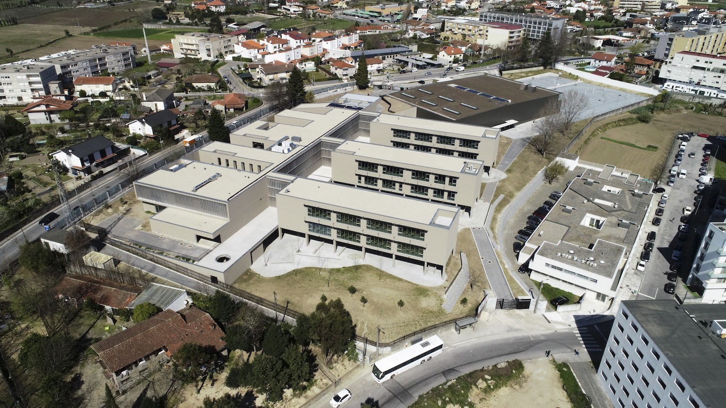 Escola Básica das Taipas distinguida com Melhor Projeto Público na área de arquitetura