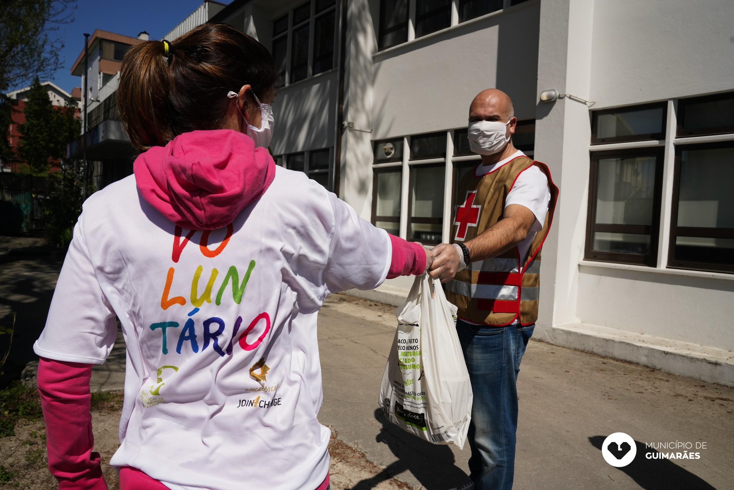 Duas centenas de inscritos para colaborar com a Rede de Apoio Social de Emergência