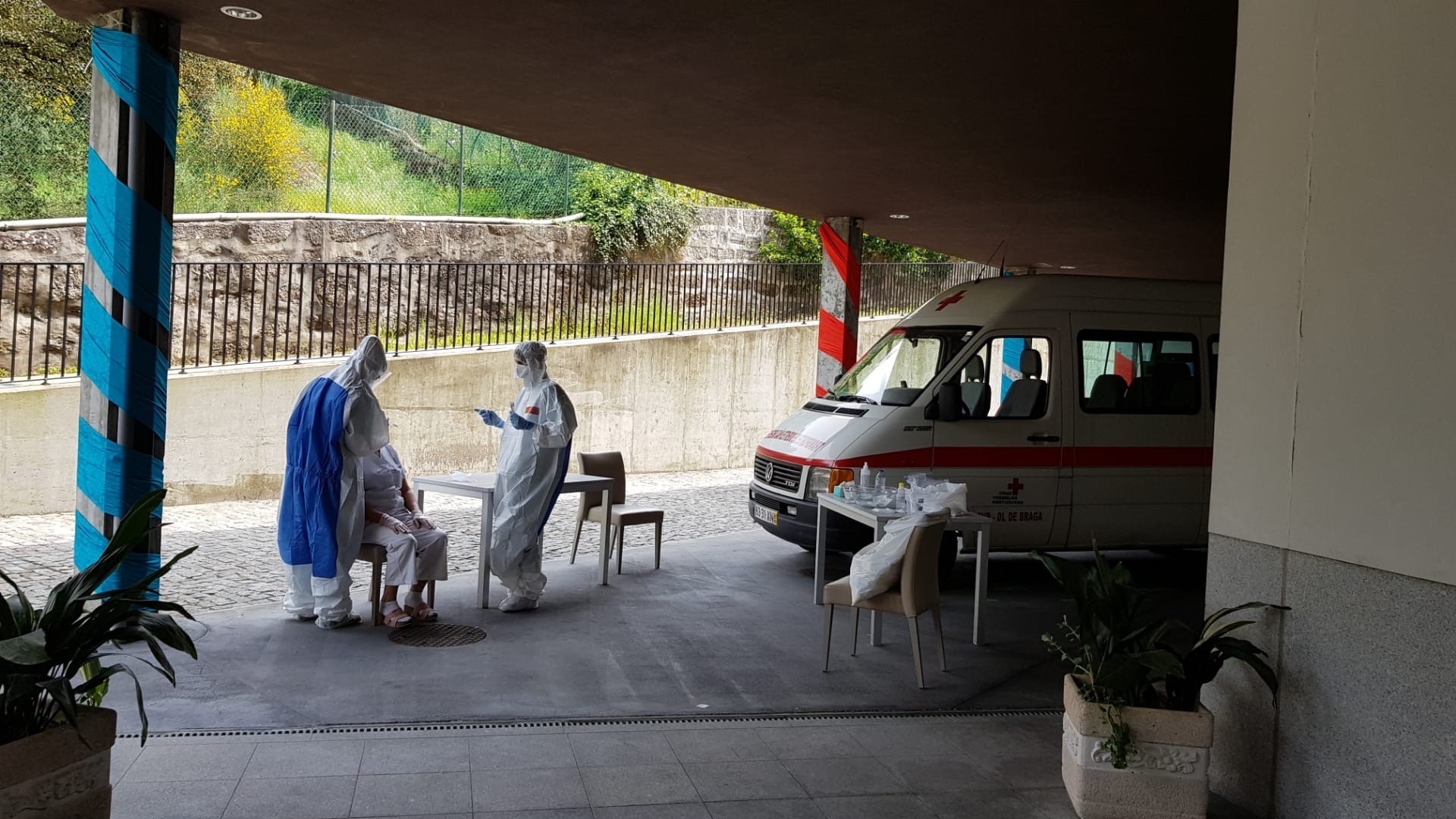 Câmara Municipal assume testes à Covid-19 para todos os utentes e funcionários dos lares de Guima...