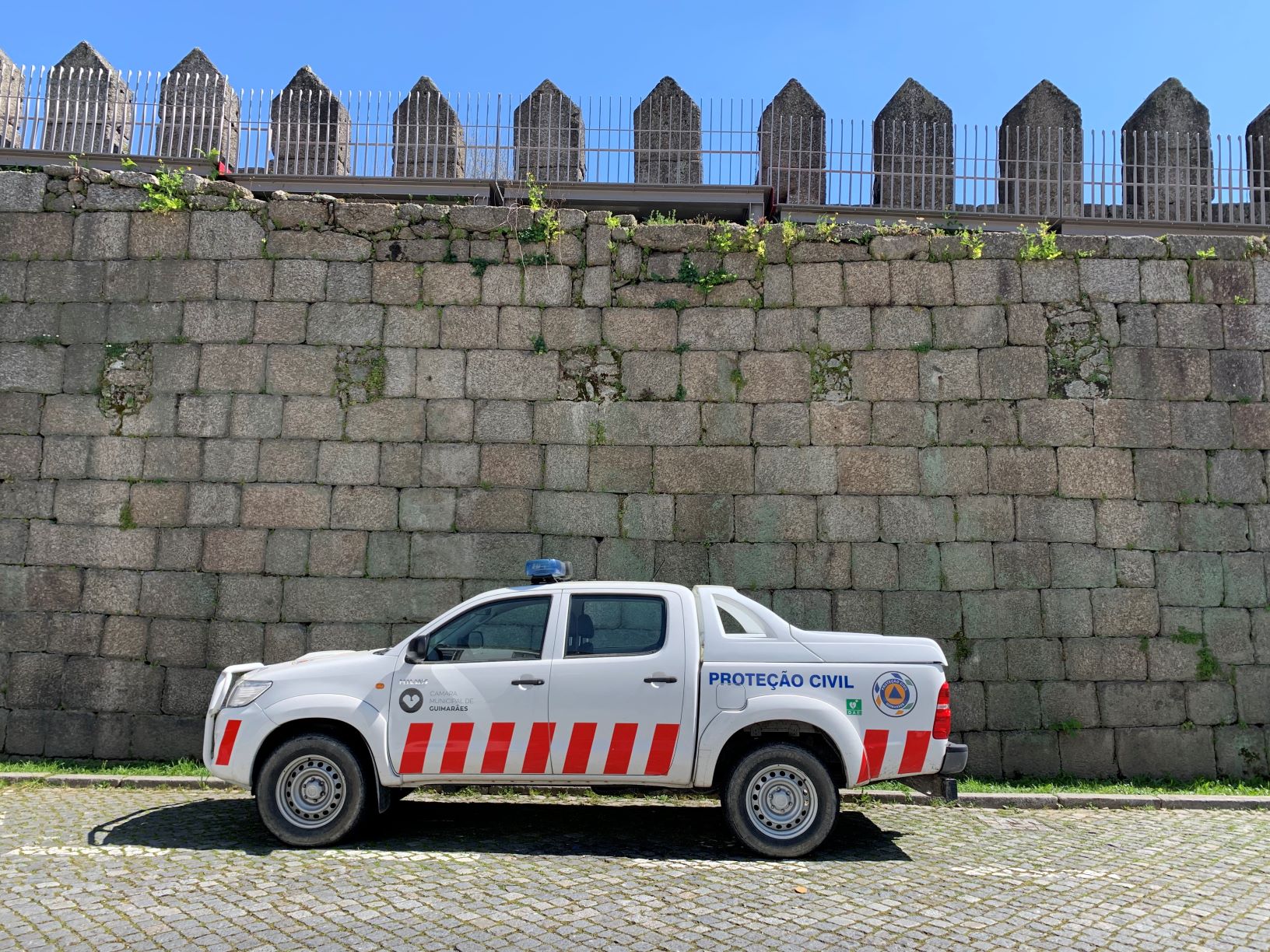 Uso de máscara e distanciamento é crucial para travar a propagação do vírus