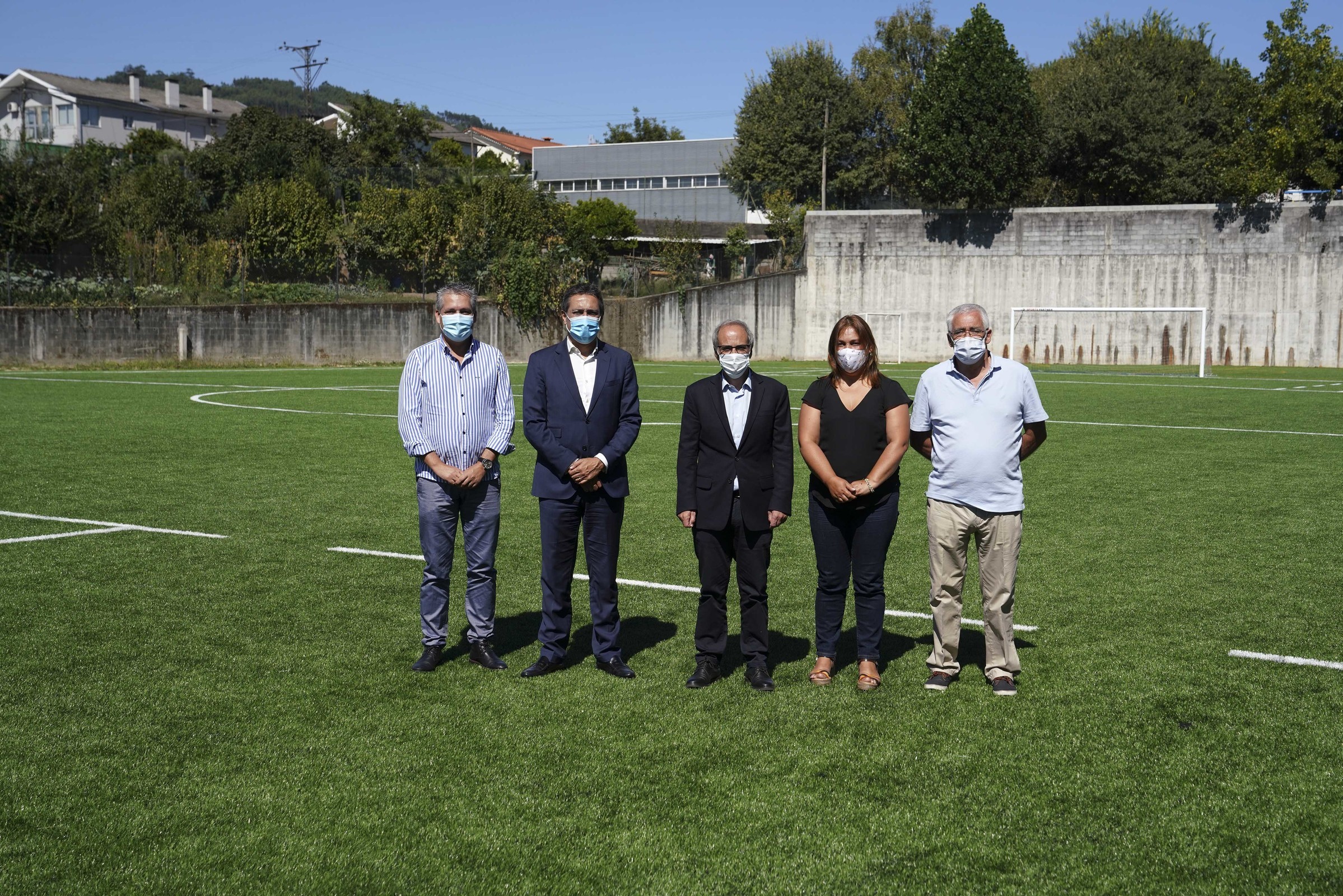 Câmara de Guimarães apoia clubes na implementação de sintéticos 