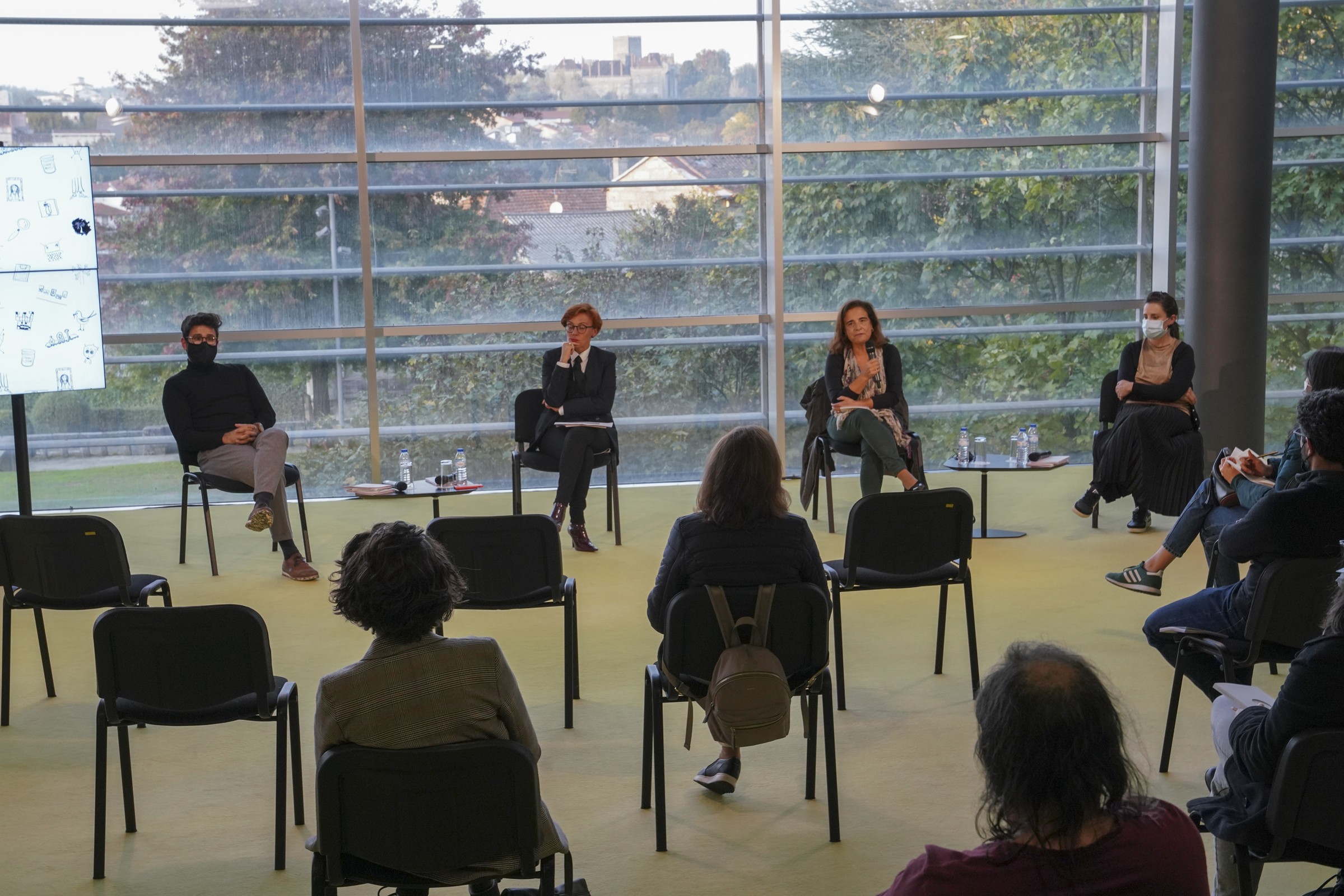 Projetos de Educação e Mediação Cultural com programação diversa e abrangente