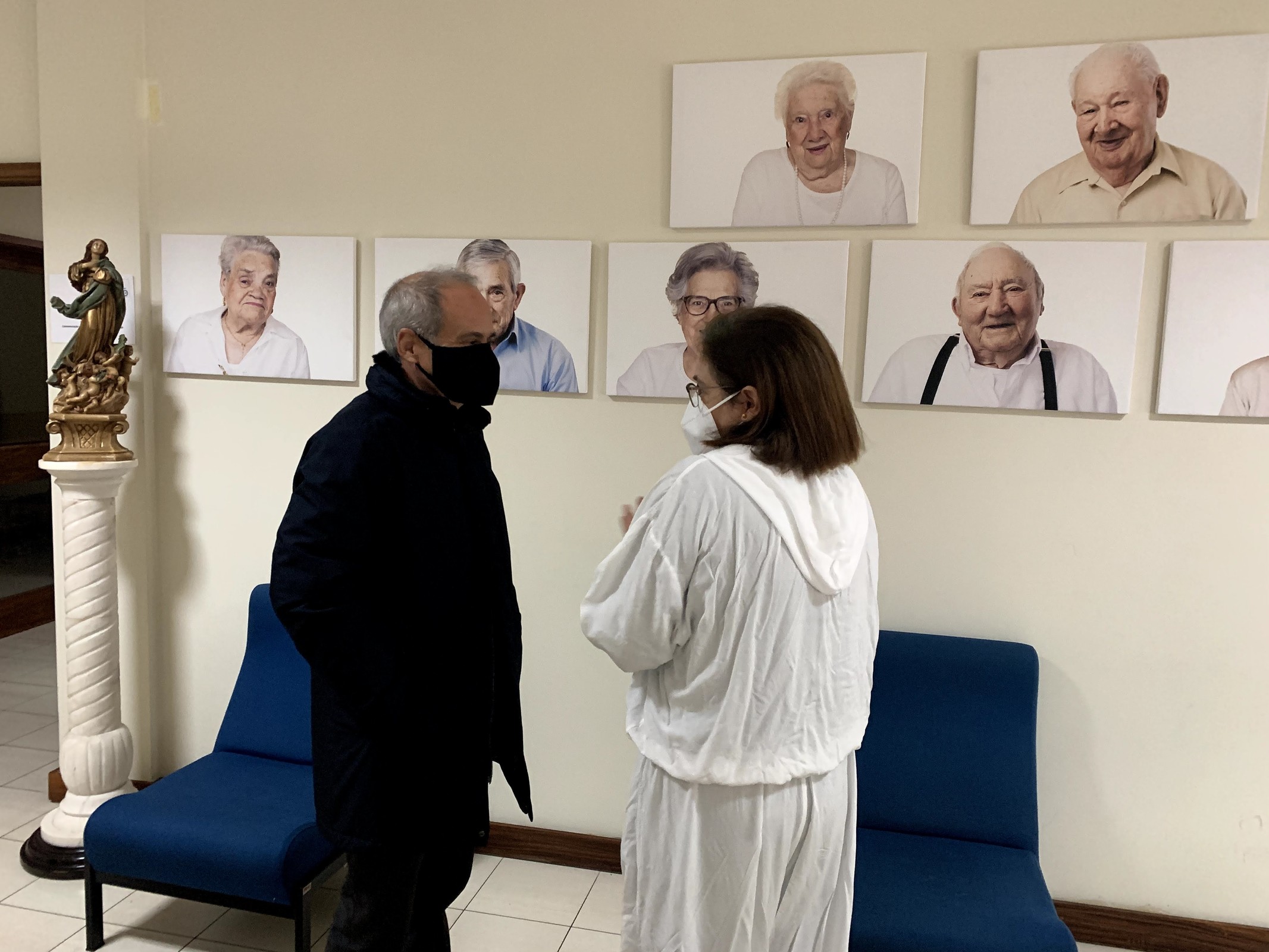 Domingos Bragança em visita solidária e de apoio aos lares de Guimarães com idosos infetados