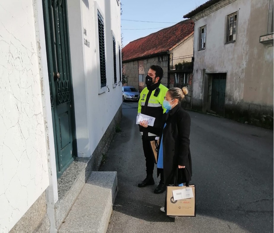 Guimarães distribui mais 100 mil máscaras na comunidade pelas equipas multidisciplinares