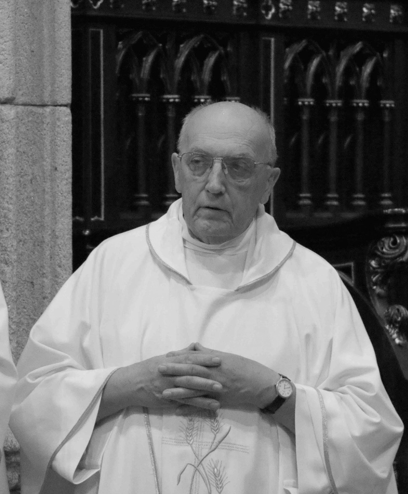 Presidente da Câmara apresenta condolências pelo falecimento do Cónego José Marques