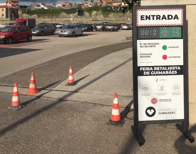 Reabertura da Feira Municipal com novo sistema de controlo de entrada de utentes