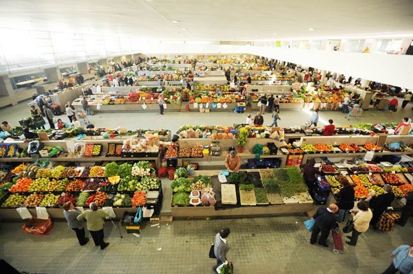 Mercado Municipal encerrado esta terça-feira