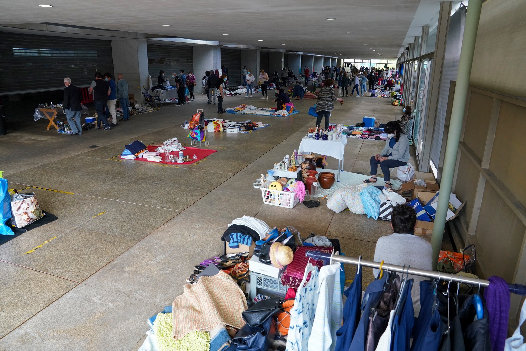 Mercado da segunda mão reabre com a totalidade dos lugares a partir de novembro