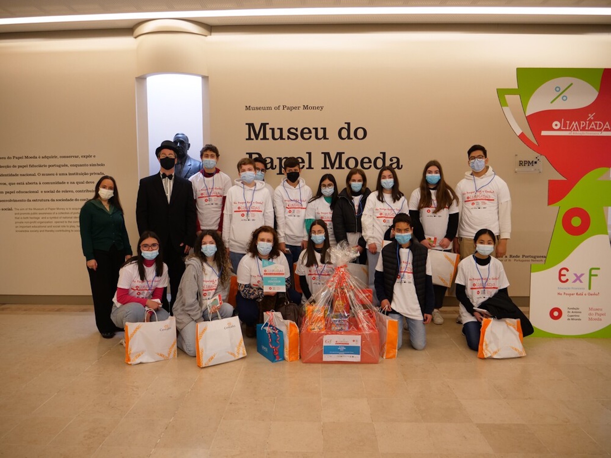 Turma de Guimarães vence Olimpíadas de Educação Financeira