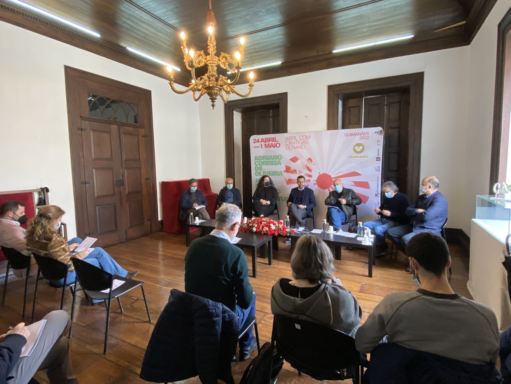 “Abril com Cantigas do Maio” foi hoje apresentado em conferência de imprensa
