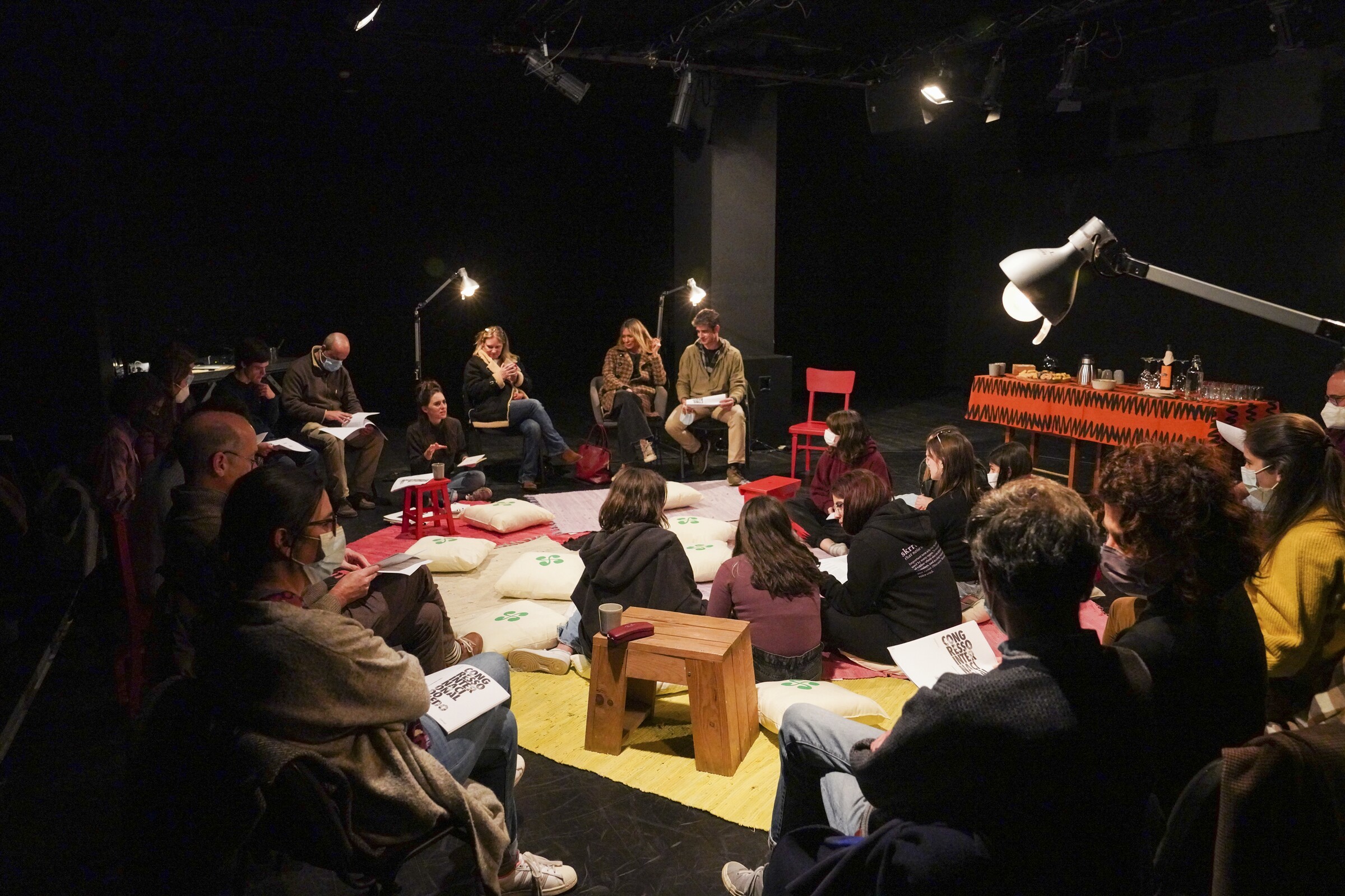 Teatro Oficina incita Guimarães e a todos para mergulhar no mundo do teatro