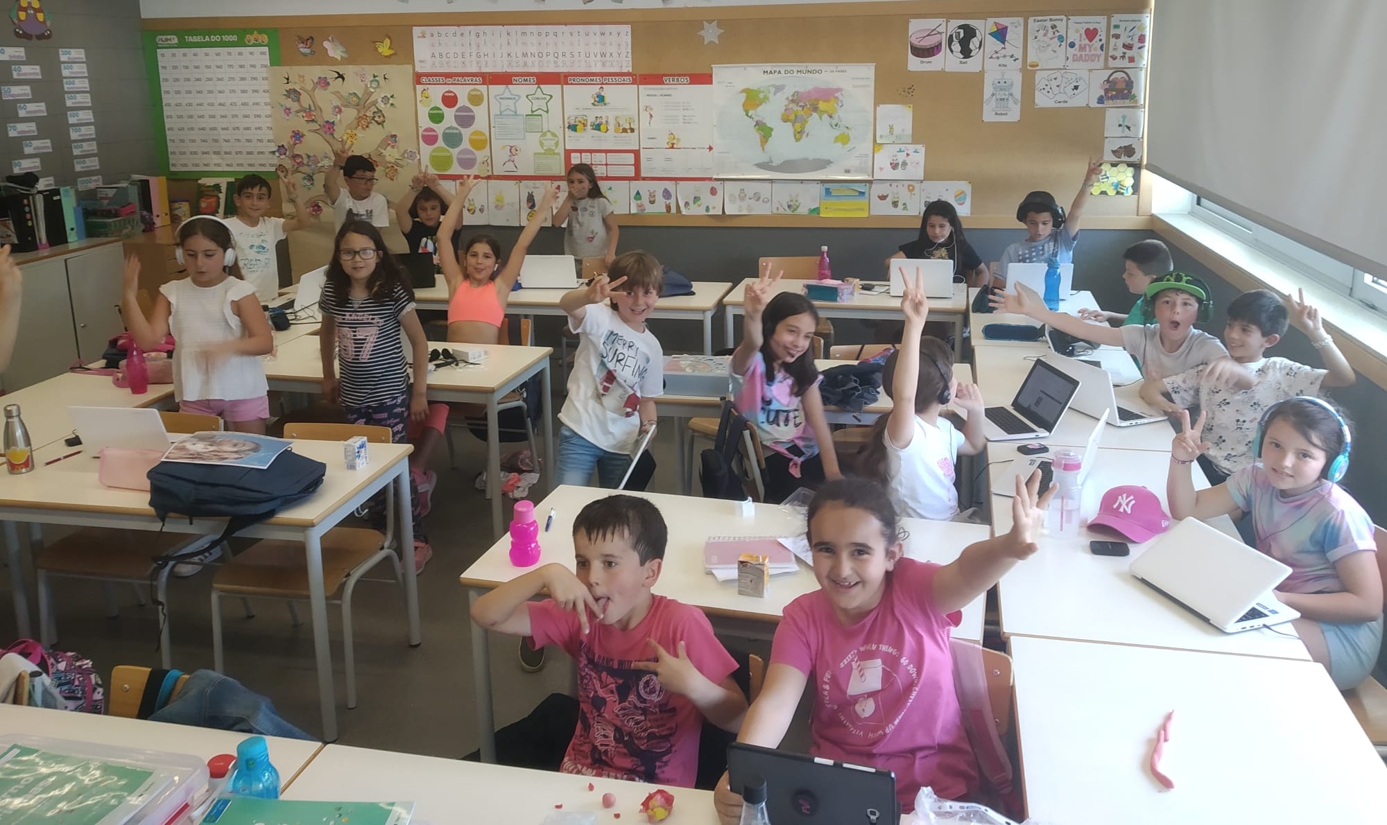 Turma da Escola Básica do Mosteiro vence Olimpíadas da Cidadania e do Património