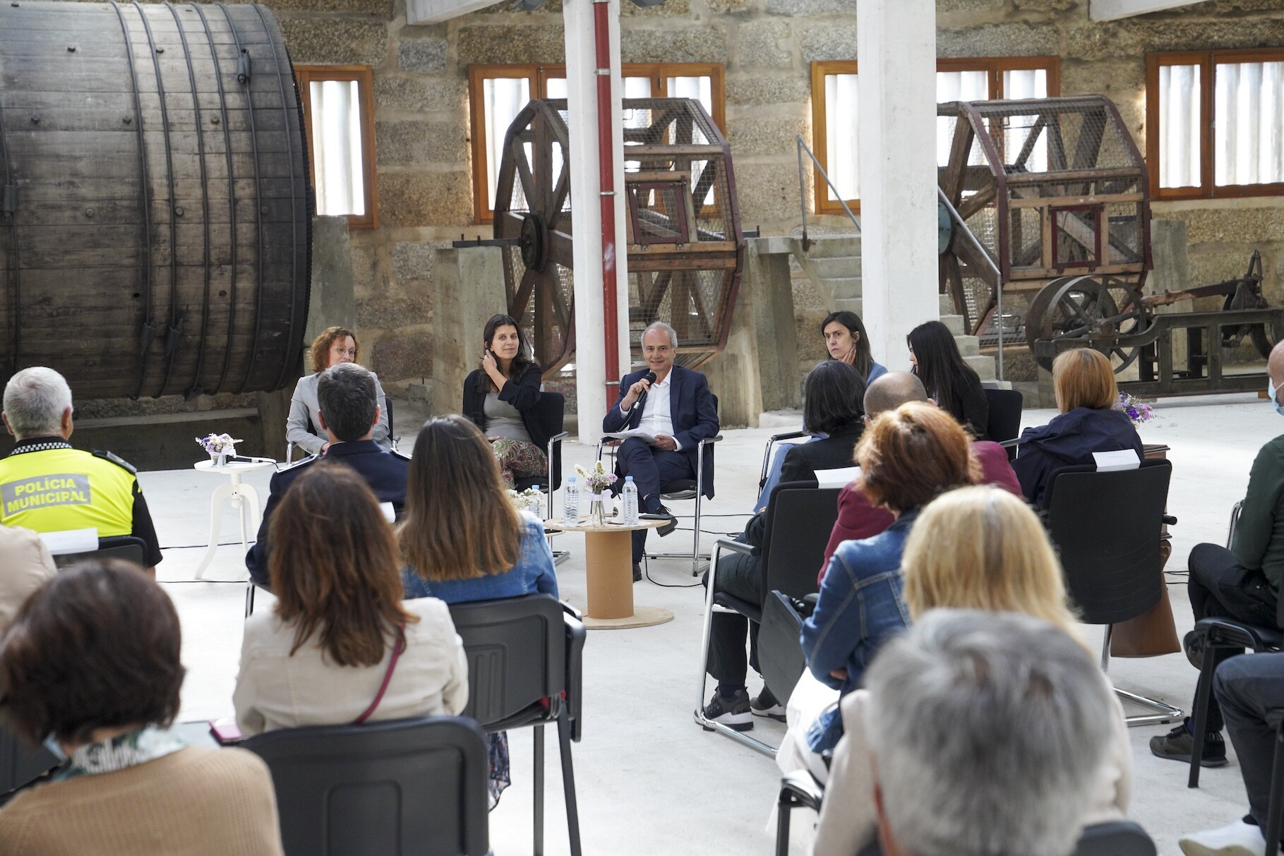 Guimarães apresenta projeto “Estórias da Madeira” para apoiar cuidadores informais