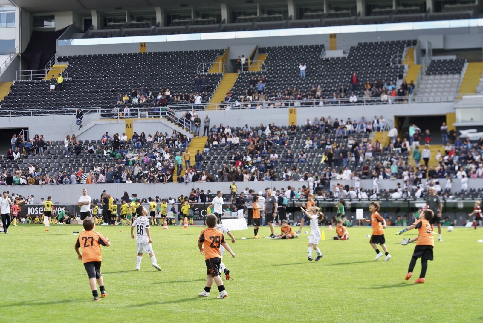 A festa do futebol e o fair-play imperaram na primeira edição da Liga Neno