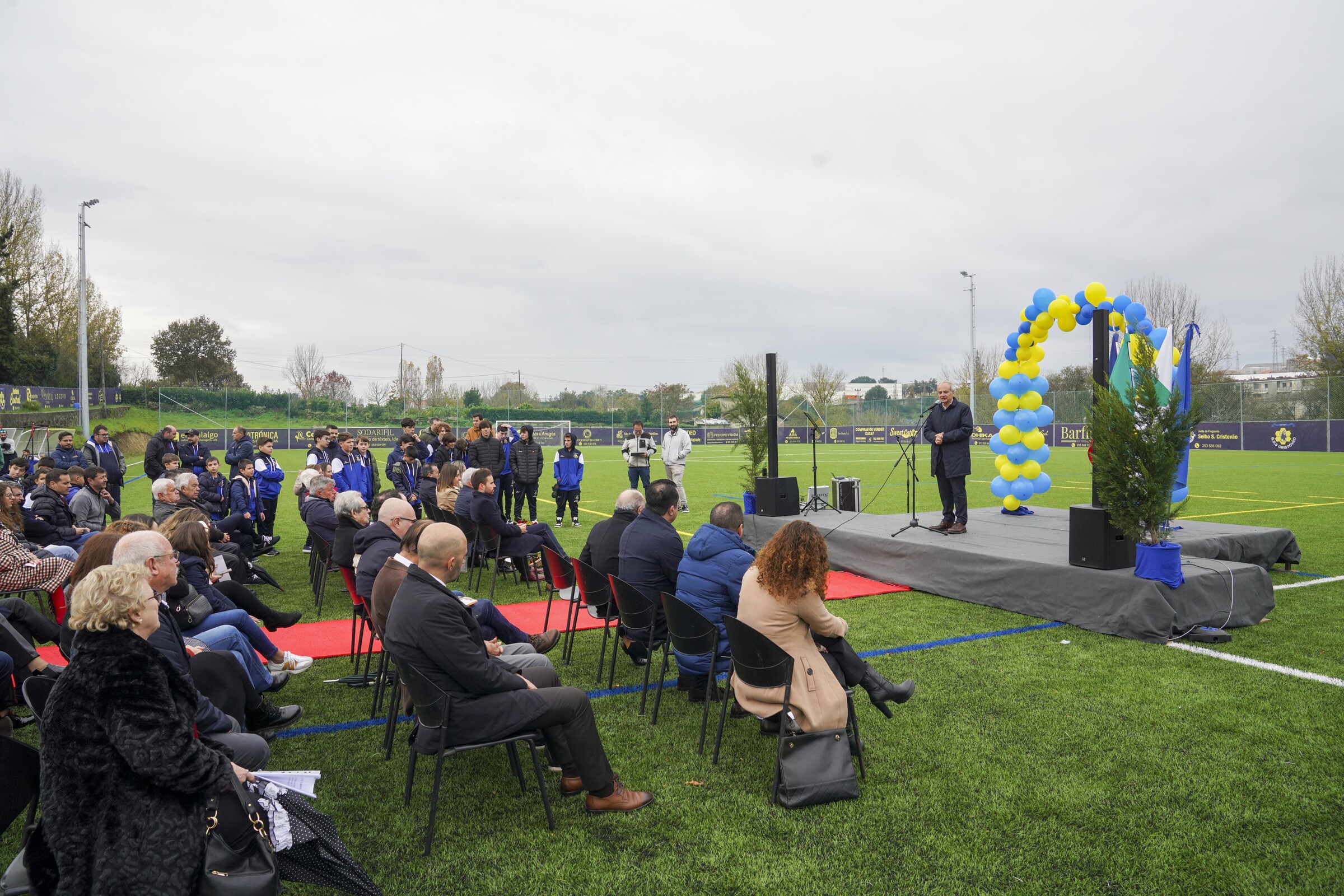 Inaugurado o novo Campo de Jogos do Parque de Lazer do Selho