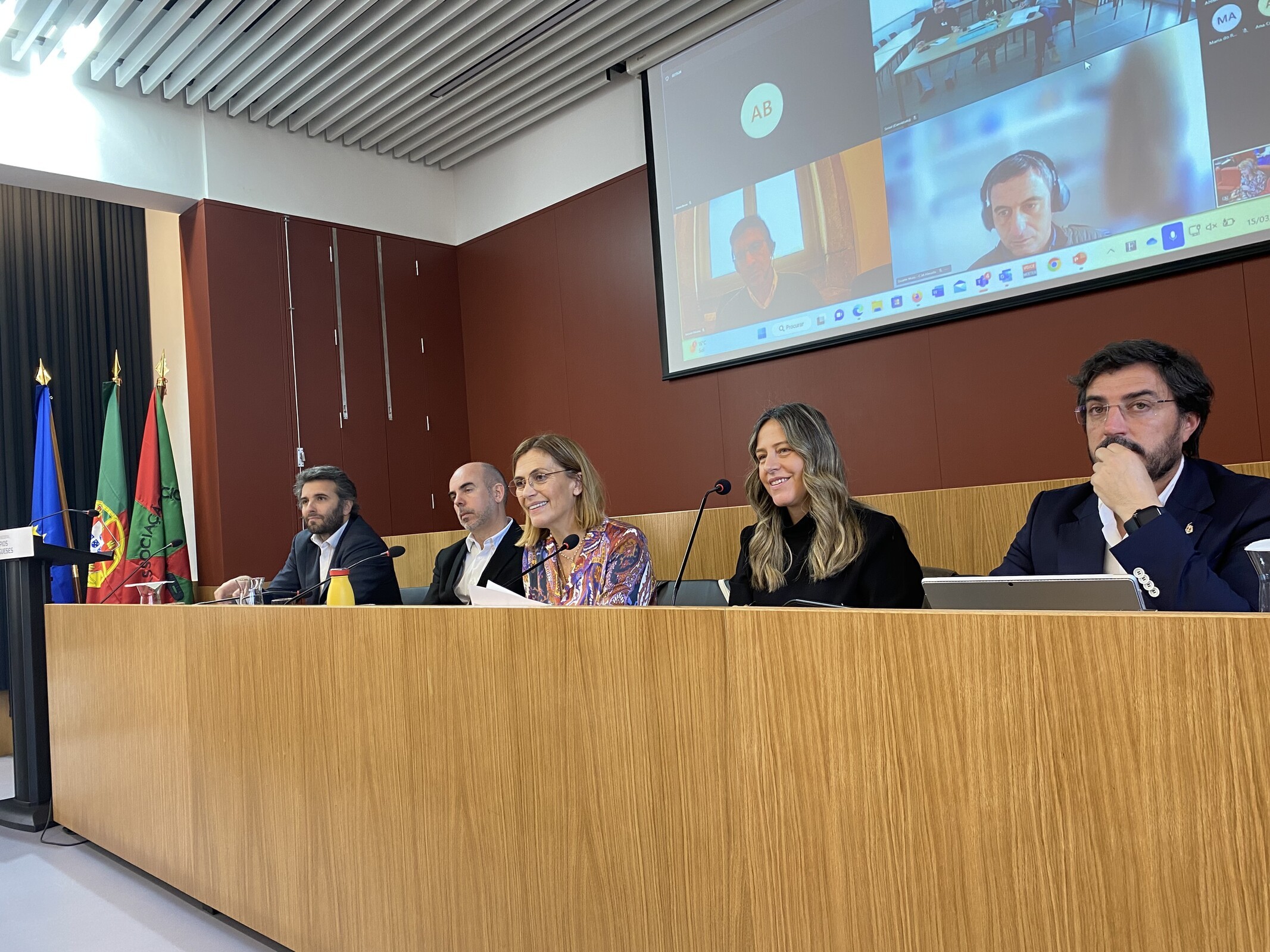 Câmara Municipal de Guimarães preside a reunião da Secção Climática da ANMP
