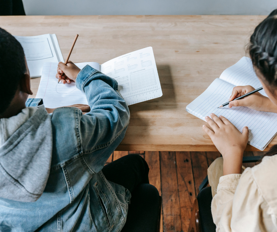 Concurso Final de literacia financeira desafia alunos de todo o país e premeia os melhores trabalhos