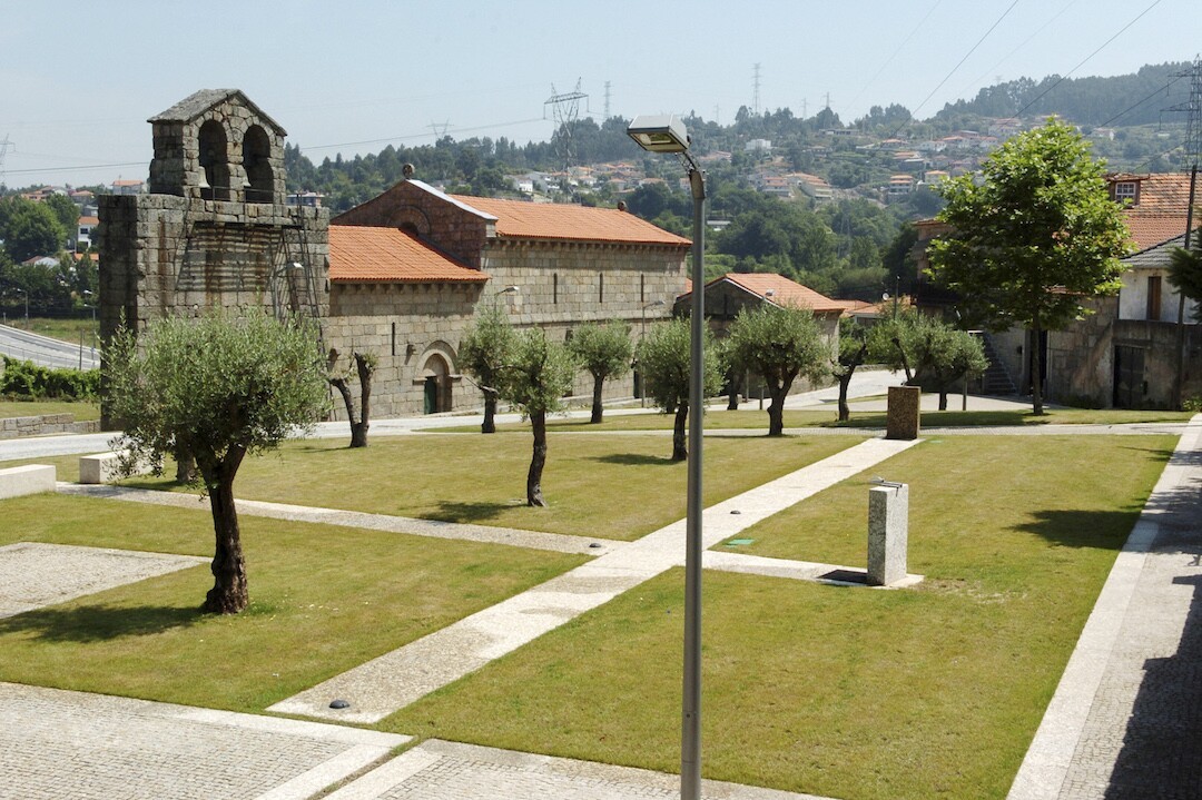 Guimarães com espetáculo "Românico Alive" no âmbito da Rota do Românico - Ave
