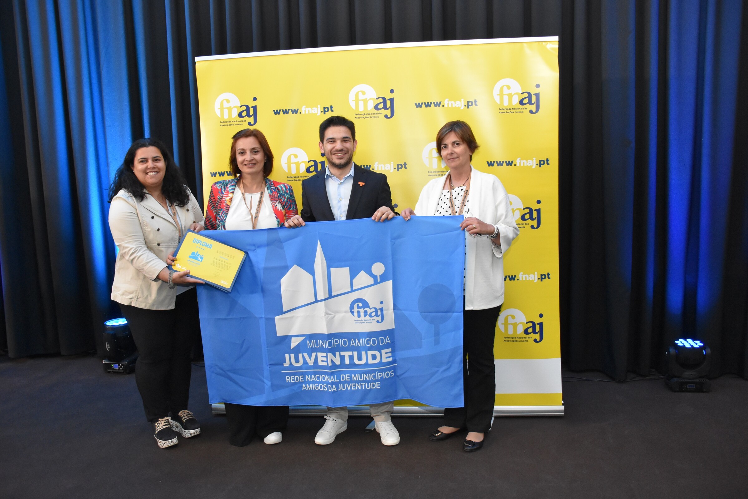 Guimarães renova a sua adesão à Rede de Municípios Amigos da Juventude